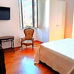 Borghese Deluxe Apartment - 4 Bedrooms - 3 Bathrooms