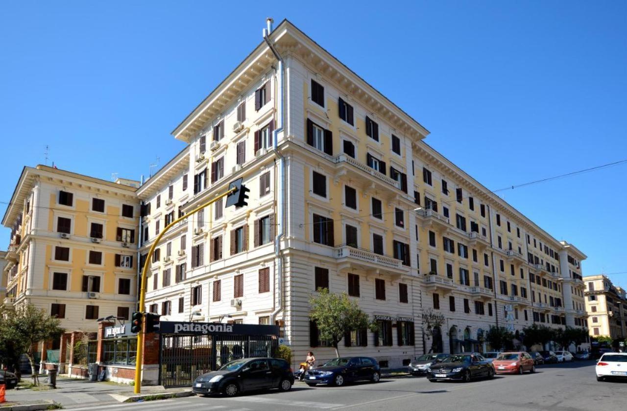 Borghese Deluxe - 4 Bedrooms - 3 Bathrooms * Roma