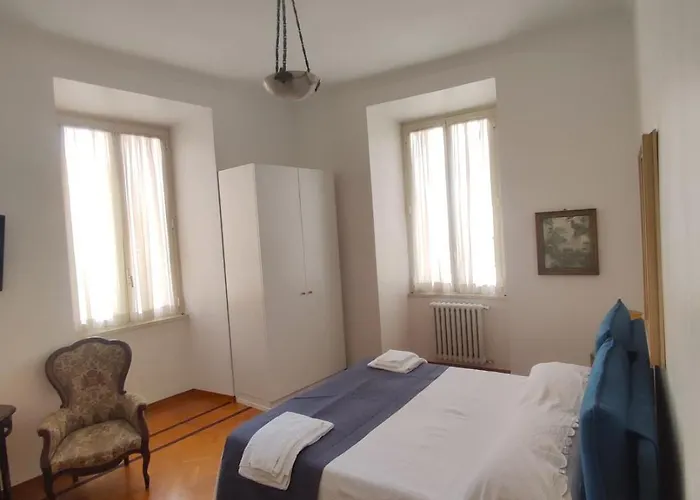 Borghese Deluxe Apartment - 4 Bedrooms - 3 Bathrooms