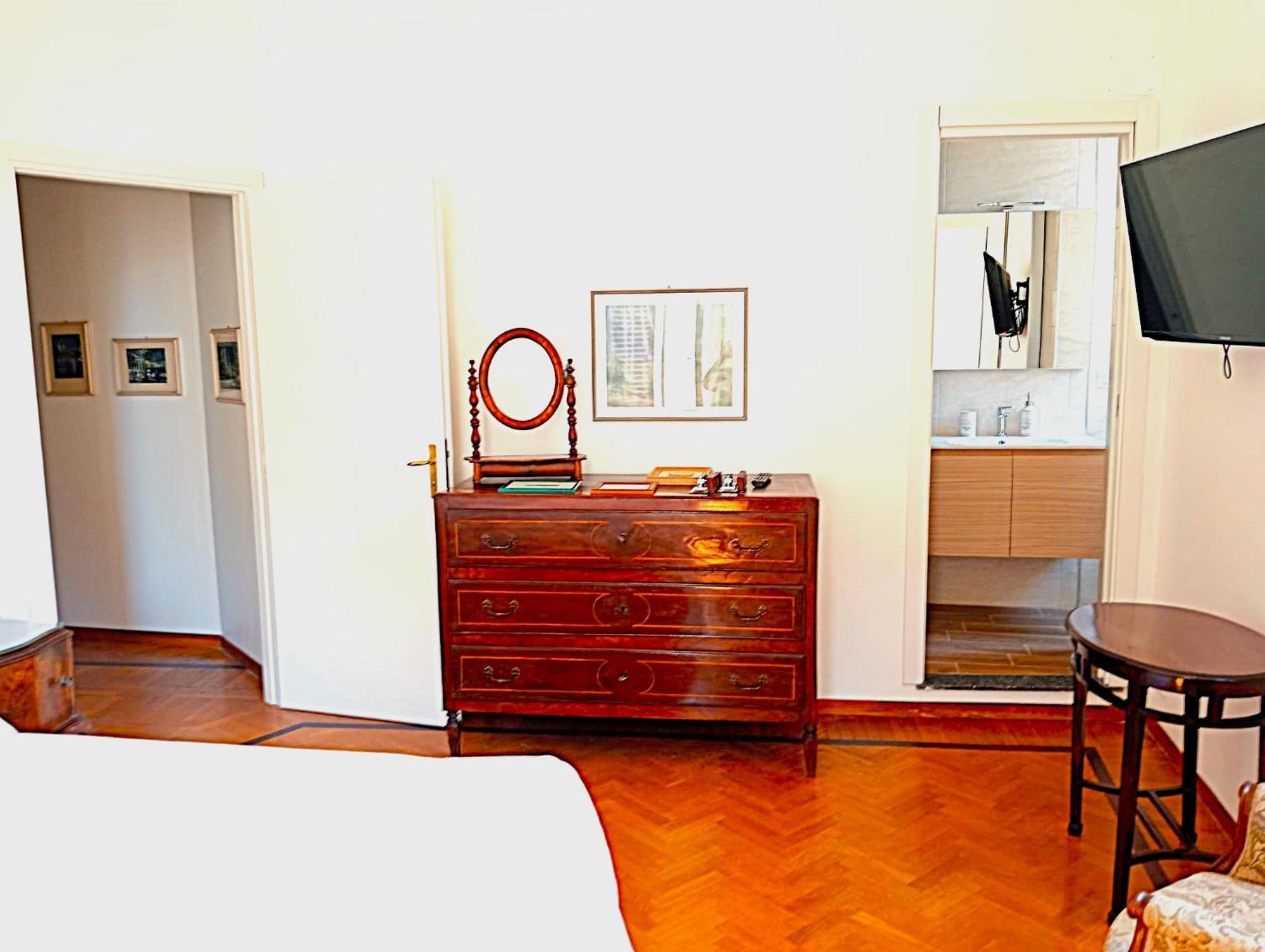 Borghese Deluxe - 4 Bedrooms - 3 Bathrooms *