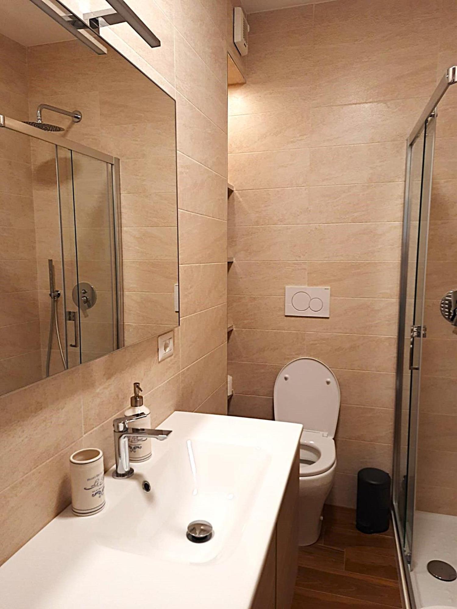 Apartment Borghese Deluxe - 4 Bedrooms - 3 Bathrooms *