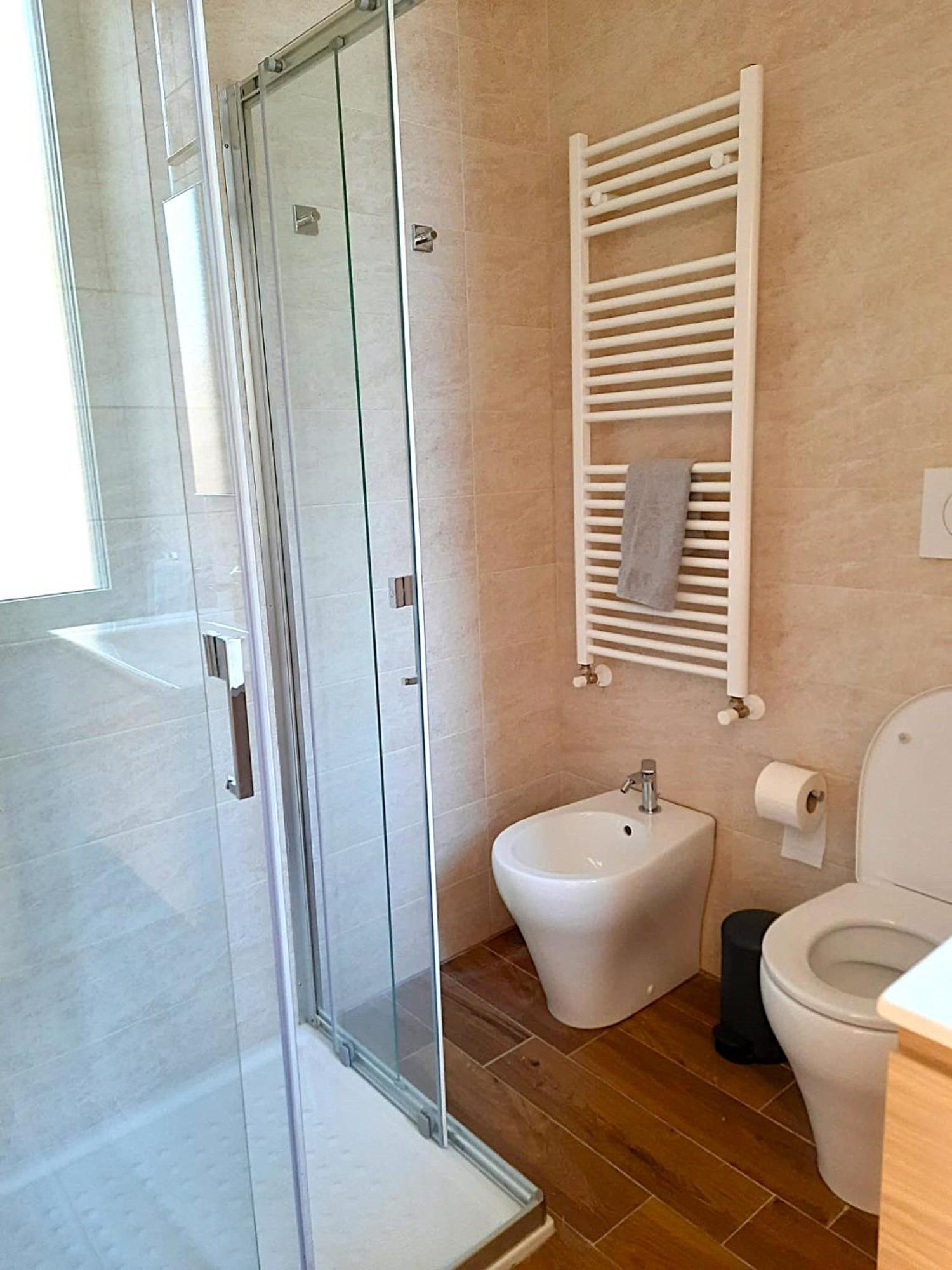 Borghese Deluxe - 4 Bedrooms - 3 Bathrooms * Rom