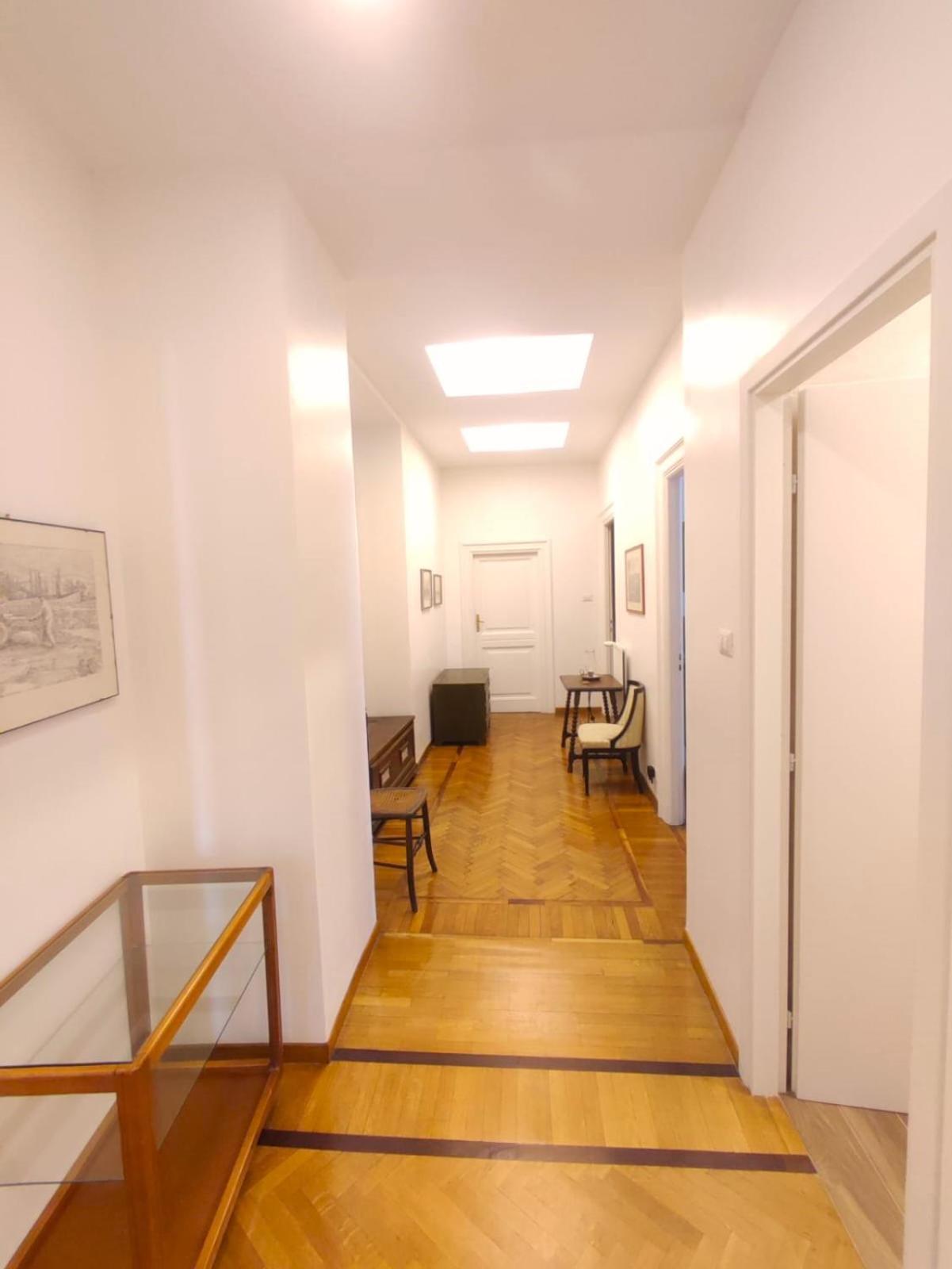 Borghese Deluxe - 4 Bedrooms - 3 Bathrooms Apartment *