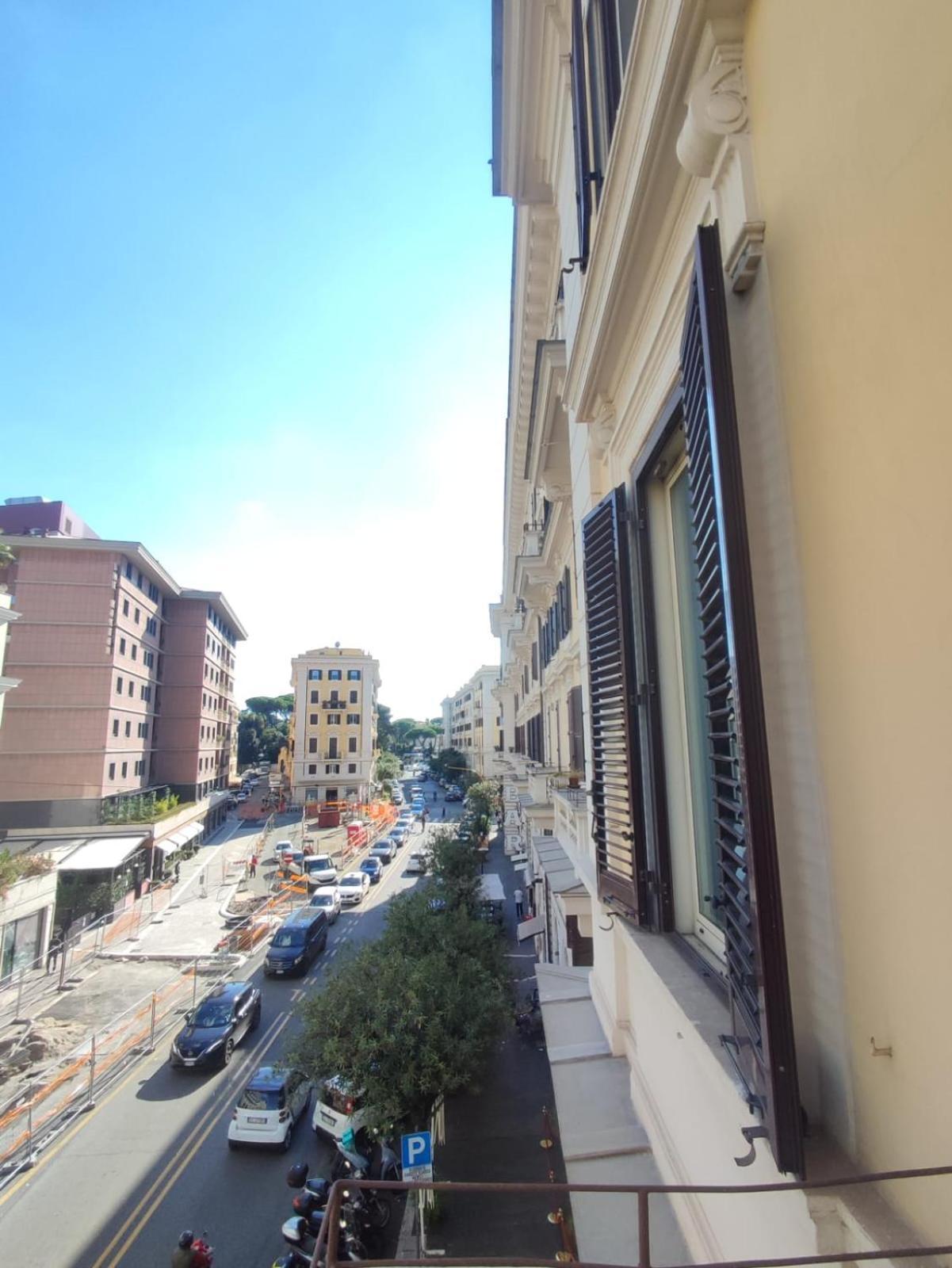 Borghese Deluxe - 4 Bedrooms - 3 Bathrooms Apartment *