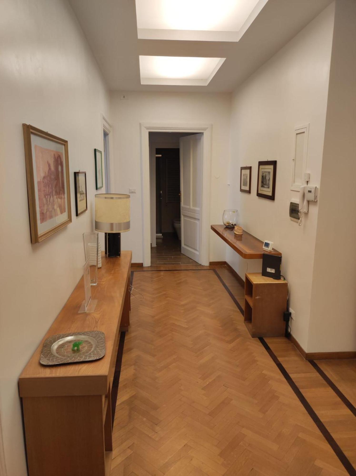 Apartment Borghese Deluxe - 4 Bedrooms - 3 Bathrooms